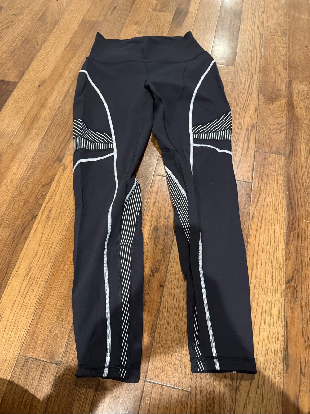 Women’s Black High-Waist Leggings with White Contrast